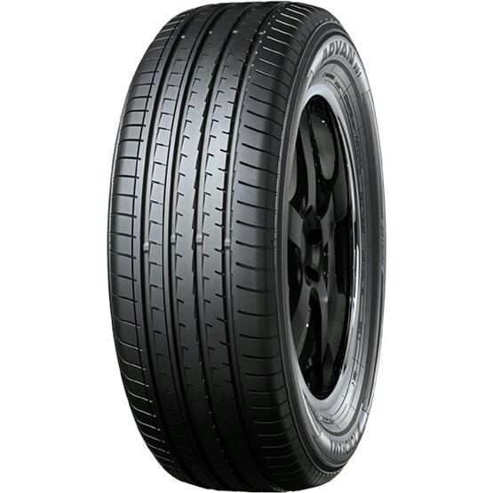 Шина Yokohama Advan V61G 265/55R19 109V